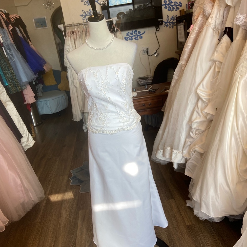 NWT Lenovia Wedding Dress